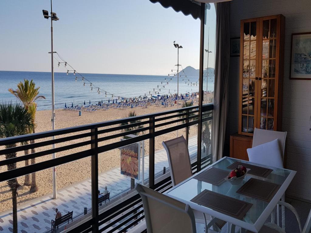 Disponible -11 Al 21 Abril-apt Cachirul- 4 Pers -wifi -aire Acond- Parking Opcionable Extra Benidorm